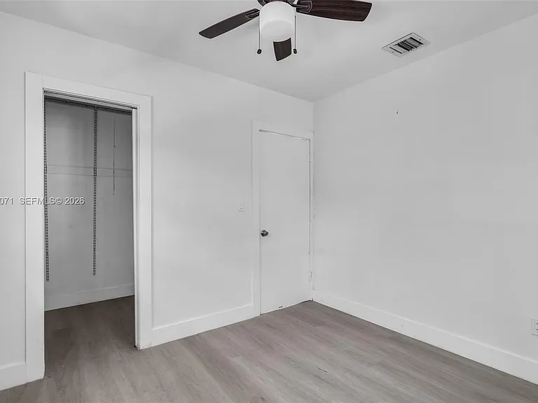 6831 Greene St — Photo 13