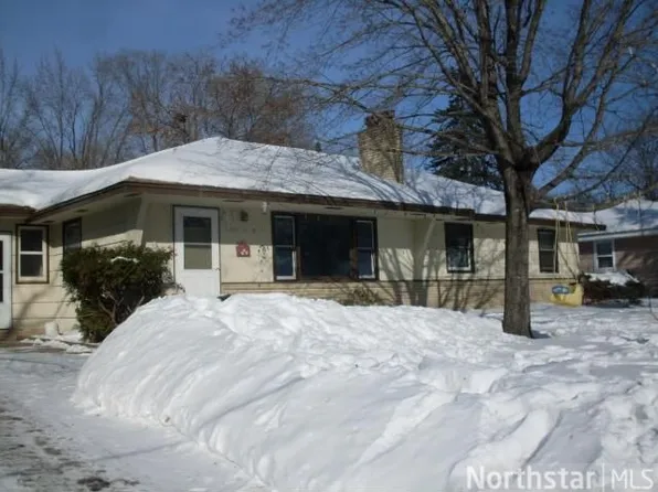 5008 109th St W, Bloomington, MN 55437