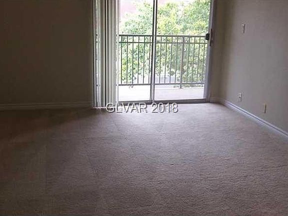 3rd image of 5405 Indian River Dr Unit 394