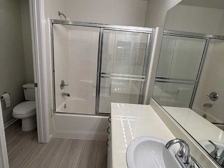 6446 Alexandri Cir — Photo 19