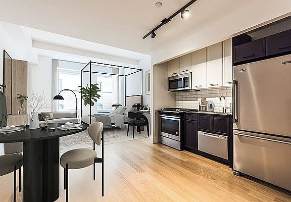 3rd image of 63 Wall St APT 1717