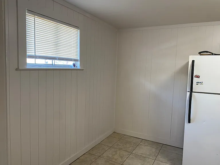 421 Harding St #B — Photo 3