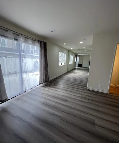 7893 Cerritos Ave — Photo 62