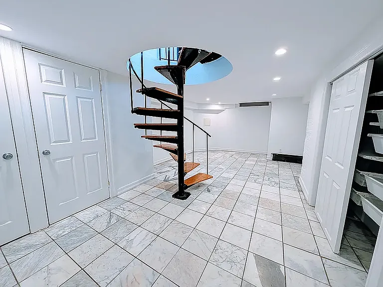 71 Columbia St #1L — Photo 5