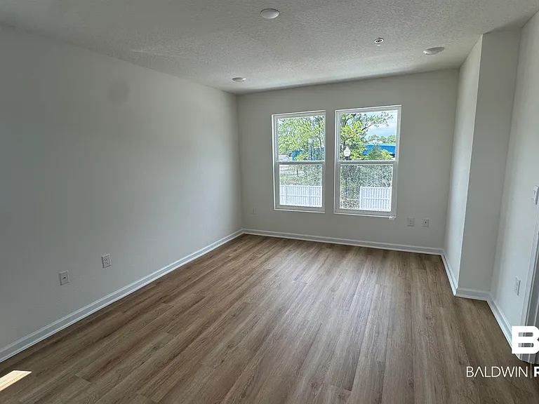 4144 Lost Bay Dr — Photo 5