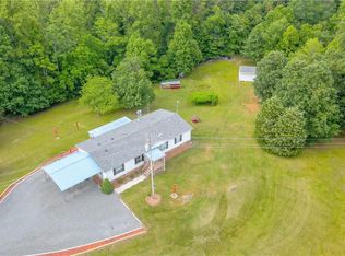 1747 Lynchburg Rd, Westfield, NC 27053
