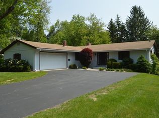 17 Walbridge Rd, Paxton, MA 01612