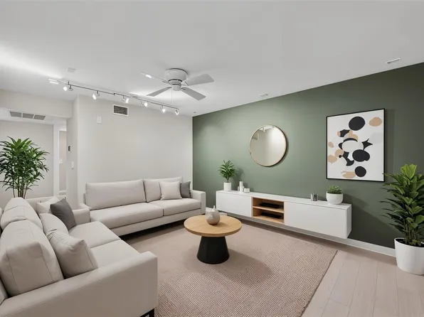 2200 Dickson Dr APT 113, Austin, TX 78704