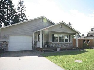 26376 Barrett Rd NE, Kingston, WA 98346