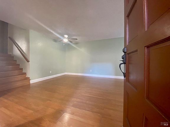5th image of 2890 Redwood Parkway #111