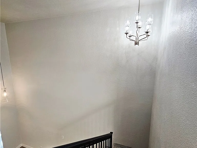 311 Brookside Ln #B — Photo 9