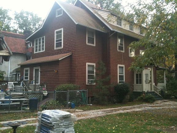 5th image of 191 Clinton Ave