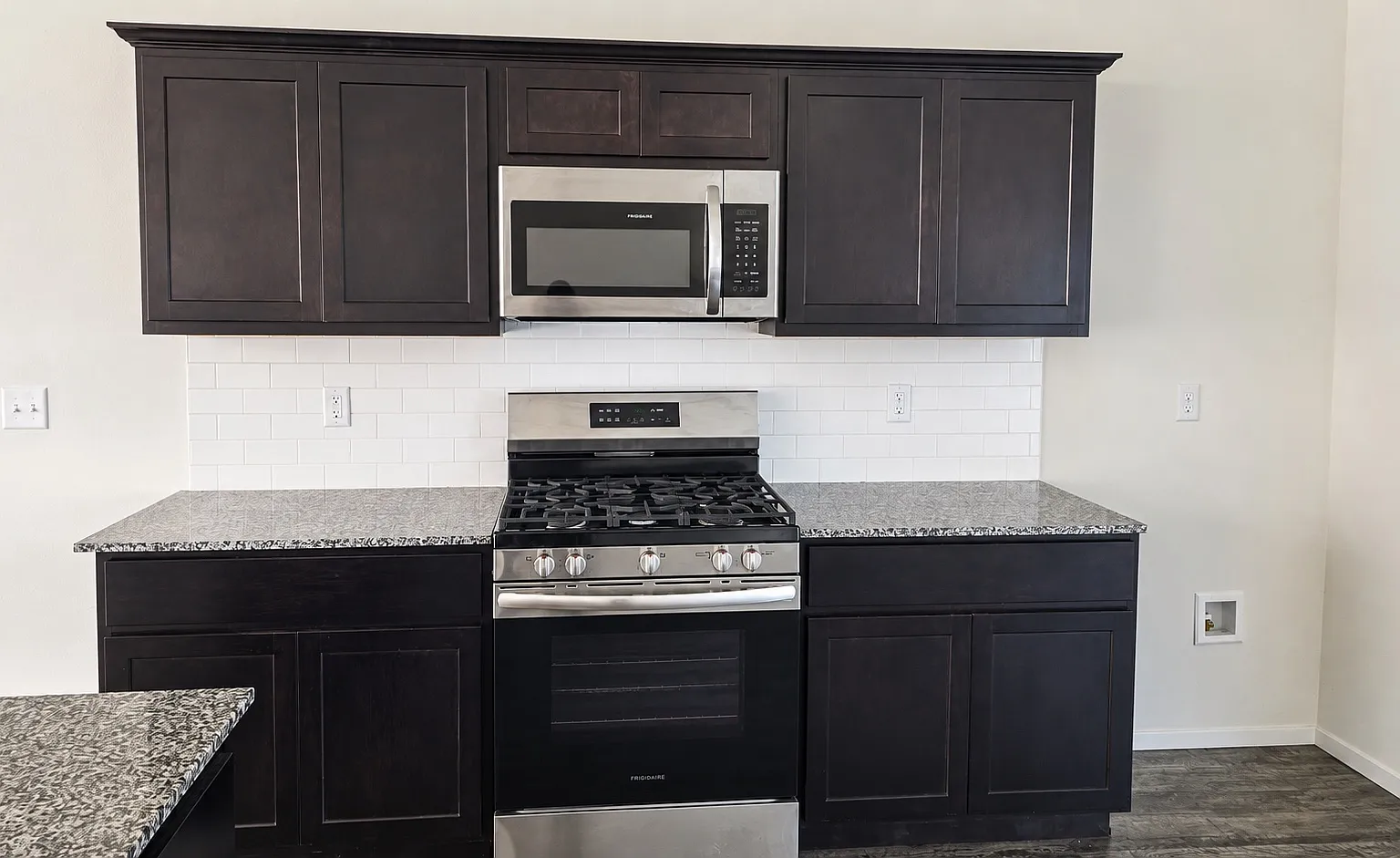 4 bed, 1700 sqft, $2,195 — Photo 3
