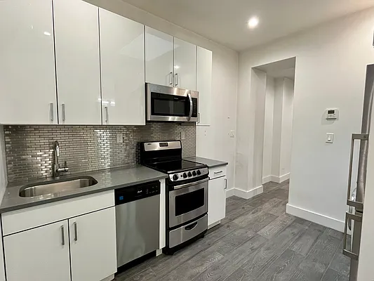 Rented by Ink Realty Services LLC | media 11