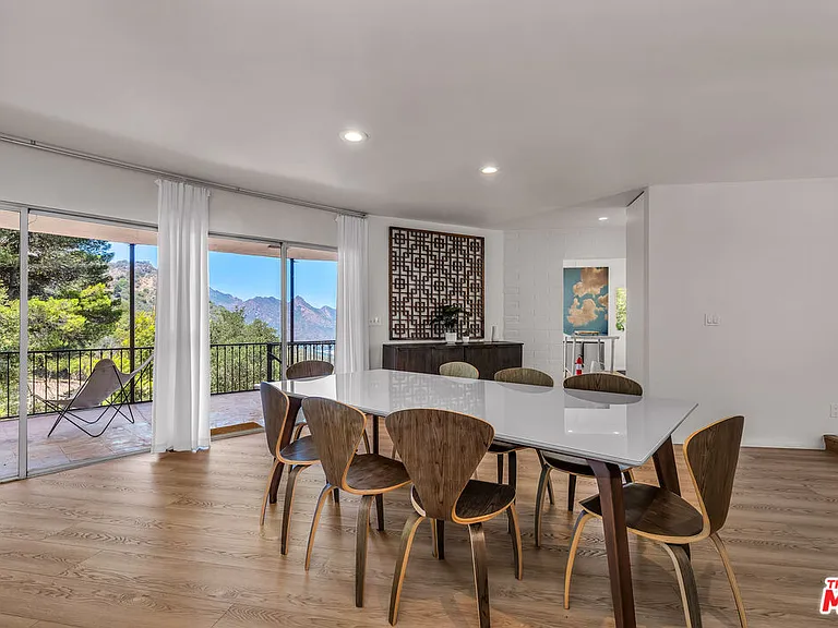 25202 Piuma Rd — Photo 6