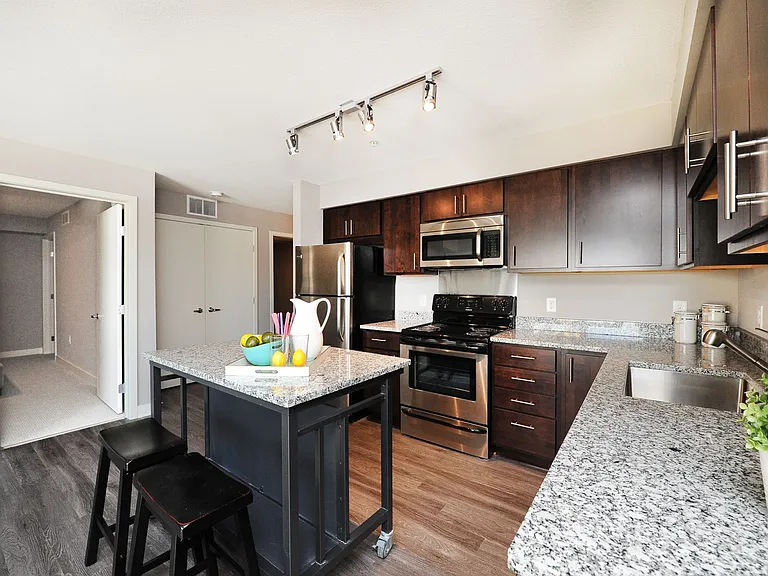 Spectrum Apartments & Townhomes — Photo 74