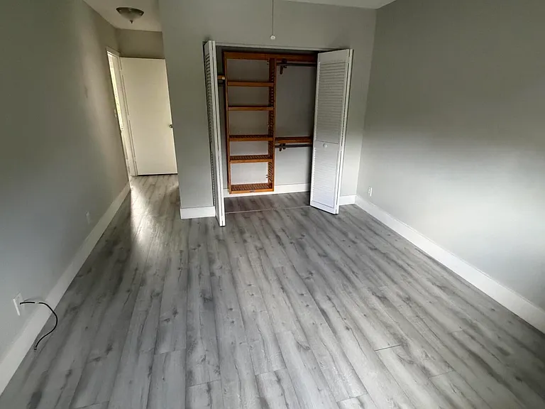 806 NW 41st Ct — Photo 27