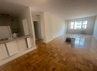 99-22 67th Rd #4C, Forest Hills, NY 11375