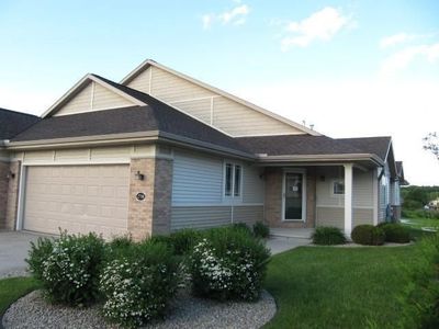 2708 River Ln, Two Rivers, WI, 54241
