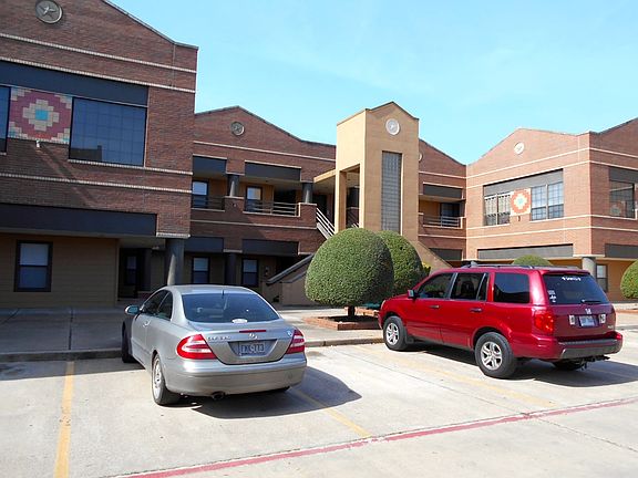 2nd image of 1911 S 8th St APT 102