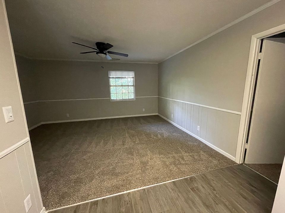 2nd image of 3716 Cliffside Dr NE #7