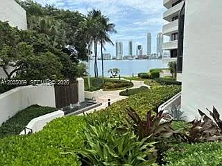 3000 Isl Blvd Williams Is — Photo 4