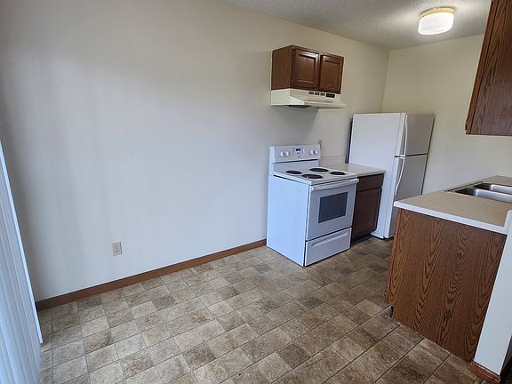 4th image of 832 W Bigelow Ave #F-9