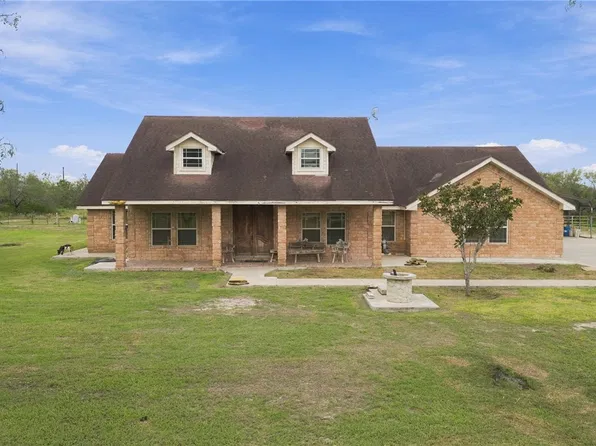 195 Carroll Loop, Alice, TX 78332