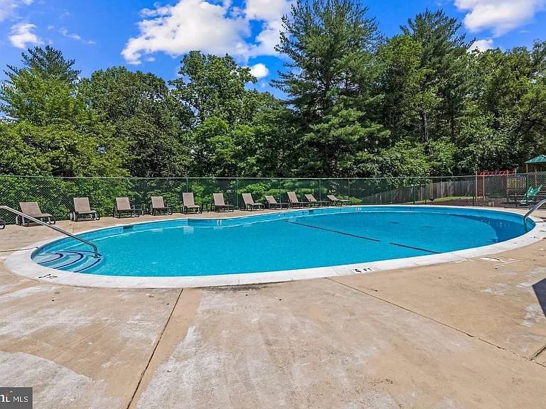 5007 Sentinel Dr #45 — Photo 15