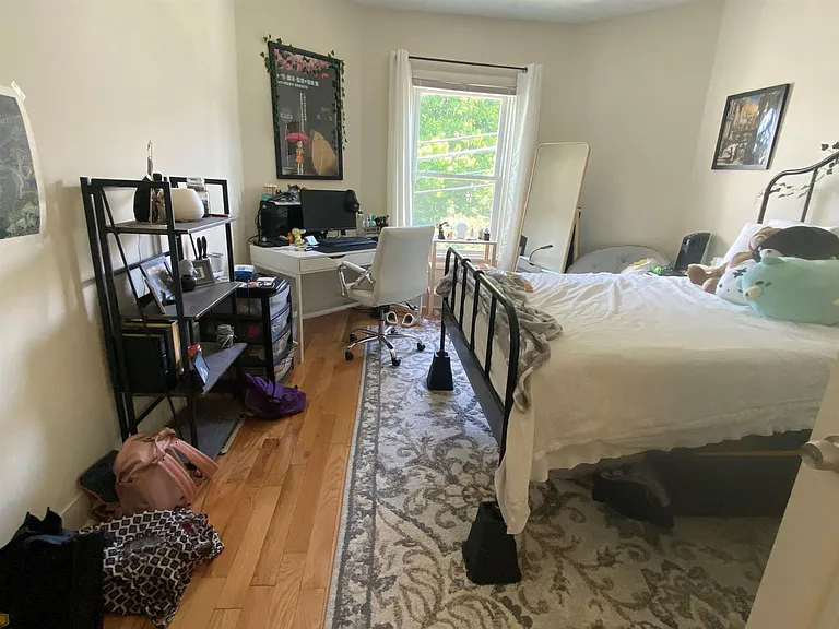 130 Cedar St #2 — Photo 11