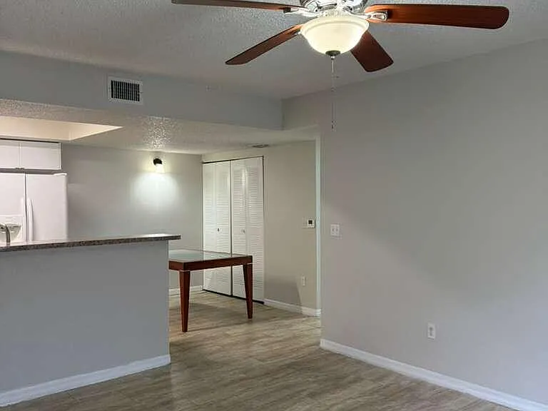 3610 N 56th Ave #205 — Photo 12