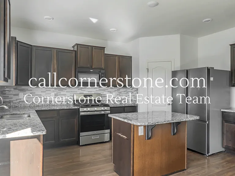 10011 Seawolf Dr — Photo 7