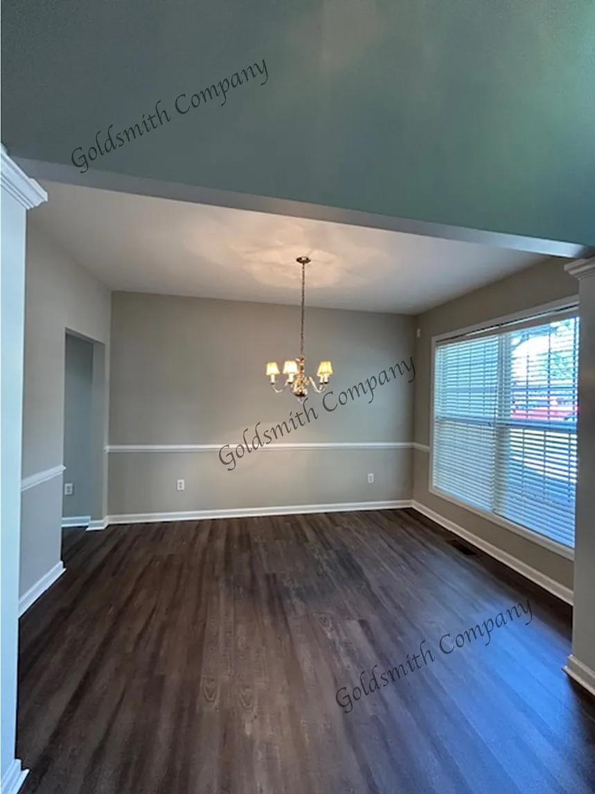 4 bed, 2.5 bath, $2,700 — Photo 3