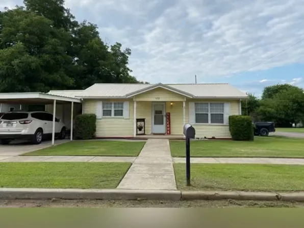 420 E Tahlequah Ave, Sulphur, OK 73086