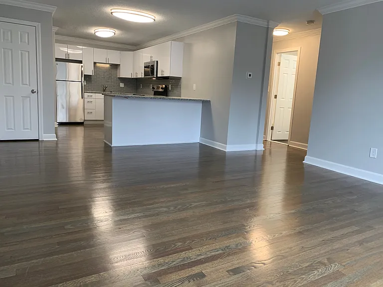 519 Washington St #3 — Photo 4