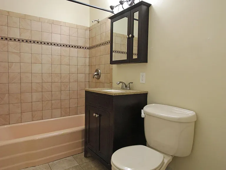 17 Water St #30 — Photo 18