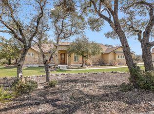 370 Lantana Xing, Spring Branch, TX 78070