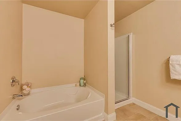 13034 Ambrose Dr — Photo 14
