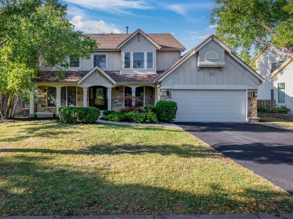 455 Mayfair Ln, Buffalo Grove, IL 60089