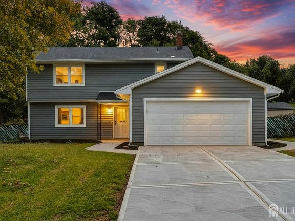 2nd image of 12 Villanova Rd