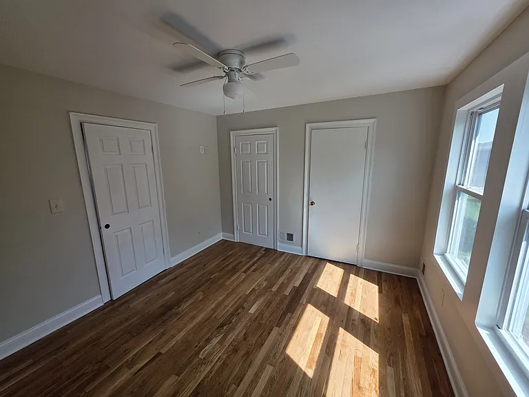 160 Sawmill Rd — Photo 2