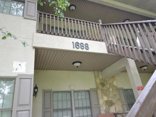 1688 Lakeview Dr Unit E, Young Harris, GA 30582