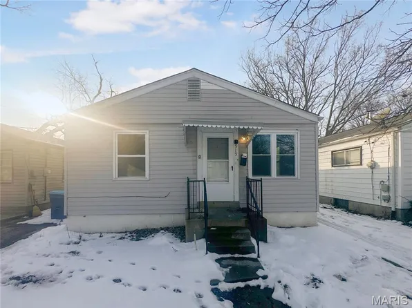 915 Maurice Ave, Saint Louis, MO 63135