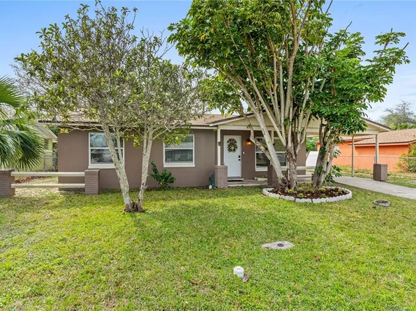 612 Cedar Park Dr, Daytona Beach, FL 32114