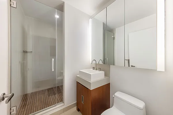 Sold by Douglas Elliman | media 8