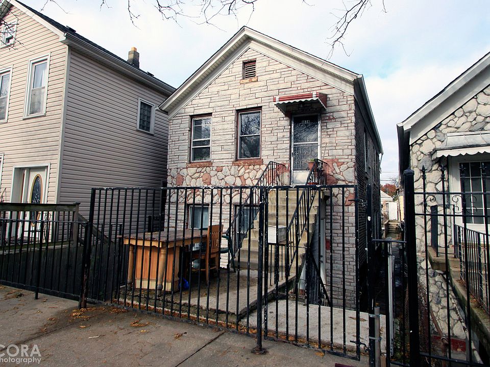 2nd image of 1834 W Cullerton St