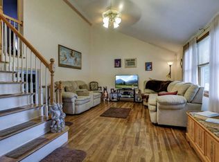 23 Oak Ridge Pkwy, Toms River, NJ 08755