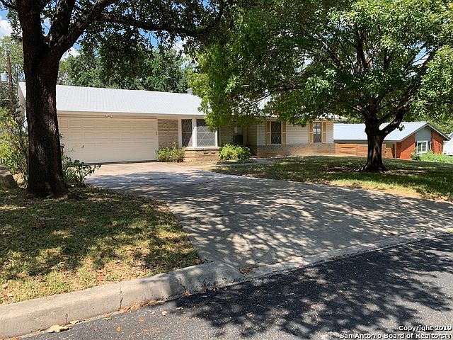 1st image of 3123 Tawny Oak Dr