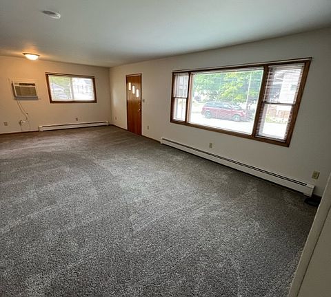 2nd image of 663 W 6th Ave