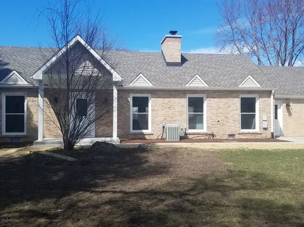 1116 Dundee Rd, Northbrook, IL 60062